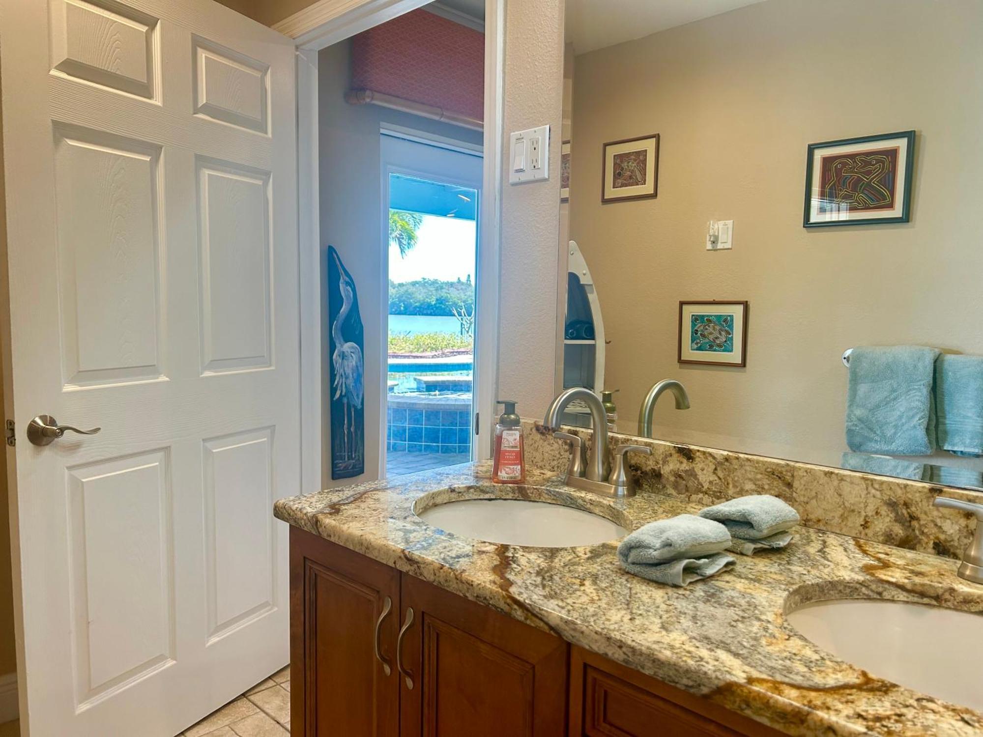 Guest Suite - Waterfront -Pool & Hot Tub- Walk To Beach Clearwater Beach Luaran gambar