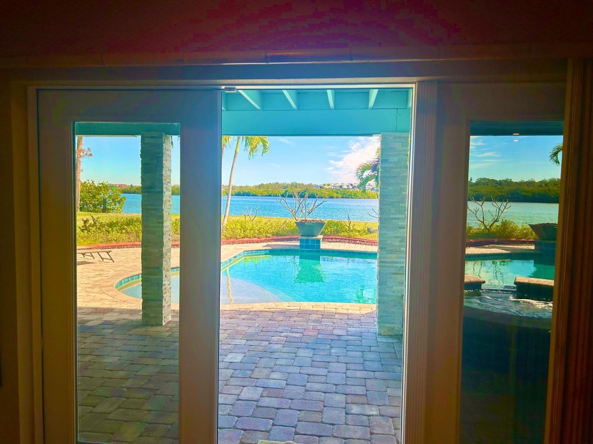 Guest Suite - Waterfront -Pool & Hot Tub- Walk To Beach Clearwater Beach Luaran gambar
