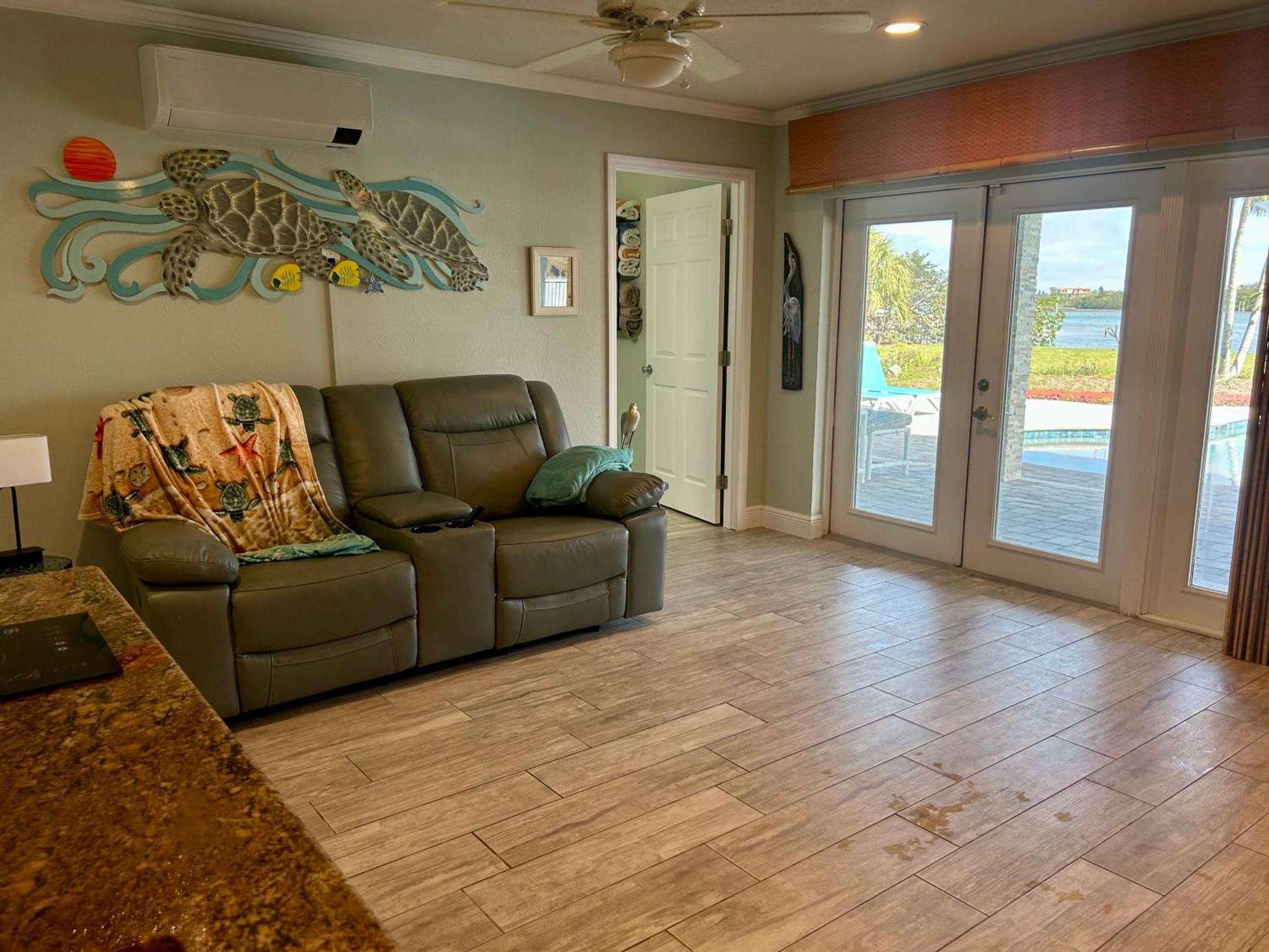 Guest Suite - Waterfront -Pool & Hot Tub- Walk To Beach Clearwater Beach Luaran gambar